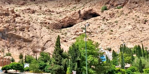 Two amazing caves, Do-Ashkaft Cave